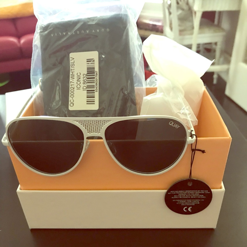 Quay Kylie ICONIC Sunglasses